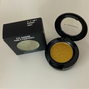 MAC single eyeshadow shade If it ain’t Baroque. New in box.